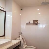 Cho thuê căn hộ dịch vụ tại Yên Phụ, Tây Hồ, 100m2, 1PN, ban công, view hồ, đầy đủ nội thất mới đẹp hiện đại