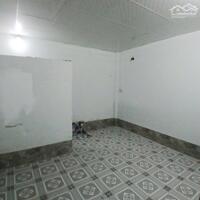Phòng trọ có sân rộng thoải mái