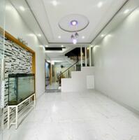 Cho thuê nhà Văn Cao, 4 phòng ngủ full đồ, DT: 55m2.