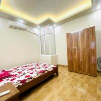 Cho thuê nhà Văn Cao, 4 phòng ngủ full đồ, DT: 55m2.