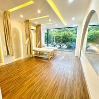⭐️ CHO THUÊ NHÀ 4 TẦNG MẶT TIỀN – ĐƯỜNG PHAN CHÂU TRINH   Vị trí trung tâm, khu kinh doanh sầm uất.