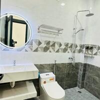 Bán nhà mới 3 tầng - vĩnh hoà, nha trang – 68m2 (thương lượng ít)