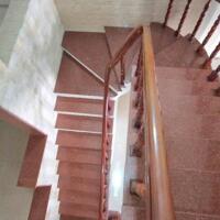 CHO THUÊ NHÀ 2 LẦU GẦN CHỢ KDC 586 CHỈ 9 TRIỆU