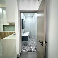 Cần bán gấp nhà 1 trệt 2 lầu, 51,5m2 4PN - 3WC, đầy đủ nội thất, giá chỉ 5 tỷ TL, LH:0388668882 gặp Tâm ( zalo )