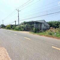 342m2 thổ cư. 2 mặt tiền nhựa, gần cổng KCN. 1,95 tỷ