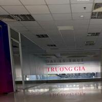 Cho thuê mặt tiền Nơ Trang Long, P12 Bình Thạnh,suốt,lầu 1, 5x20m,25tr