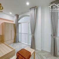 Cho thuê phòng cửa sổ trời - full nội thất mới - Gần Quận 1, Quận 3, Quận Bình Thạnh