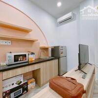 Cho thuê phòng cửa sổ trời - full nội thất mới - Gần Quận 1, Quận 3, Quận Bình Thạnh