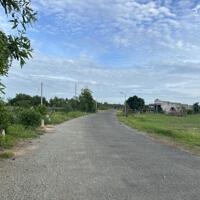 Đất  Ngợp gần biển đường Hồ Tùng Mậu xã Tân Tiến Thị xã Lagi cách biển 1,5 km