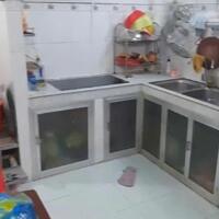 NHÀ Ở NGAY CÁCH NGÃ BA LÃ XUÂN OAI LÊ VĂN VIỆT CHỈ 300M, 2 TẦNG 3 PN ĐƯỜNG XE HƠI 5M.