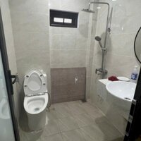 Bán Nhà Dân Xây Ngay Cổ Linh , Bát Khối , Long Biên. 10m ra ô tô tránh.  LH 0965858116
