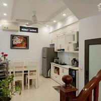 Bán Nhà Dân Xây Ngay Cổ Linh , Bát Khối , Long Biên. 10m ra ô tô tránh.  LH 0965858116