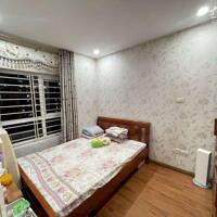 Bán chung cư 173 Xuân Thủy tòa Long Giang căn góc 100m 3PN full đồ giá tốt sẵn vào ở ngay