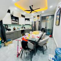 Cực Rẻ MP Minh Khai 55M2 6T Thang Máy Vỉa Hè Rộng KD Sầm Uất Giá 24.3 Tỷ.