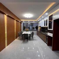 Đẹp lung linh! Nhà 5 tầng DT 4x20, HXH thông 6m ngay Lê Đức Thọ, full nội thất cao cấp, thang máy
