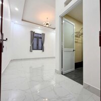 BÁN NHANH NHÀ 2 LẦU ĐỂ GIẢI QUYẾT CÔNG VIỆC
