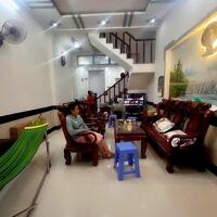 Nhà đẹp 1 trệt 2 lầu sân thượng tân chánh hiệp gần bệnh viện quận 12