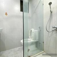  CĂN HỘ CÓ CỬA SỔ LỚN FULL NT QUẬN 10