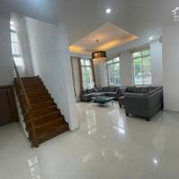 Biệt thự đơn lập Mỹ Văn Phú Mỹ Hưng nhà mới đẹp 60 triệu/tháng