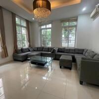 Biệt thự đơn lập Mỹ Văn Phú Mỹ Hưng nhà mới đẹp 60 triệu/tháng