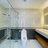 Bán Căn Hộ Chung Cư Mặt Phố Hoàng Đạo Thuý- Cầu Giấy- Đẹp Long Lanh- 151m2^3PN^3WC- 10 Tỷ
