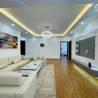 Bán Căn Hộ Chung Cư Mặt Phố Hoàng Đạo Thuý- Cầu Giấy- Đẹp Long Lanh- 151m2^3PN^3WC- 10 Tỷ