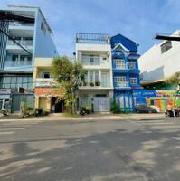 Bán nhà mặt tiền đường 40 view Công Viên vị trí đẹp thoáng mát tiện kinh doanh. Liên Hệ: 0934080888 Mr Thắng