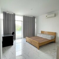Bán nhà mặt tiền đường 40 view Công Viên vị trí đẹp thoáng mát tiện kinh doanh. Liên Hệ: 0934080888 Mr Thắng