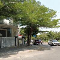 Bán Nền Nhà Phố View Hồ KDC Himlam Kênh Tẻ Quận .7. Liên Hệ: 0934080888
