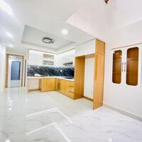 Bán nhà mặt phố Nguyễn Công Hoan 65m2 vị trí đẹp kinh doanh tốt 27 tỷ