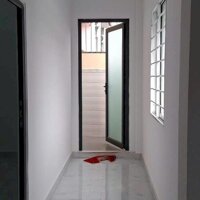 Siêu hót nhà 1/ Hồ Bá Kiện - Phường 15 - Quận 10. DT: 72m2/4,7ty. Sổ Riêng, HXH 6M, 1 trệt 2 lầu