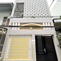 Nhà lầu đẹp nằm kế bên siêu thị Lotte Cần Thơ