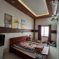 NHÀ 3 TẦNG MỚI ĐẸP 4 NGỦ – Ở NGAY ĐẤT 78M2 – Ô TÔ ĐỖ CỬA – KIỆT 5M THÔNG TỨ TUNG GIÁ 4.65 TỶ