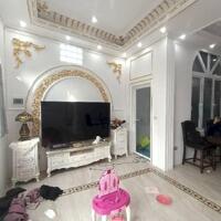 Bán nhà PHÚ THỊ , Gia Lâm 2 tầng dân xây 60m2 ngõ thông   giá chưa đến 3 tỷ.