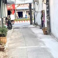 NHÀ PHÚ TÂN LIỀN KỀ ĐẠI LỘ ĐỒNG KHỞI HẺM XE Ô TÔ