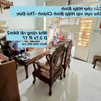 NHÀ RỘNG 64 M2- KHÔNG QUI HOẠCH - HIỆP BÌNH CHÁNH THỦ ĐỨC -(CHỢ HIỆP BÌNH) - GIÁ CHỈ 4.1 TỎI (TL)