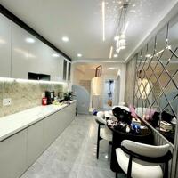 6,8 TỶ - 5 TẦNG - SÁT QUẬN 1 - XE HƠI THÔNG NGAY HÀNG XANH - XVNT - P21 - BÌNH THẠNH