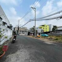 Nhà đường 182 Lã Xuân Oai,Q9-43m2-2ty9x
