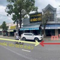 Bán nhà mặt tiền đường 23.10 tp Nha Trang gần đường D30 .