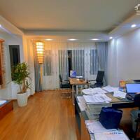 NHÀ ĐỒNG MAI LÔ GÓC ÔTÔ ĐỖ CỬA VÀO NHÀ 4.6TỶ