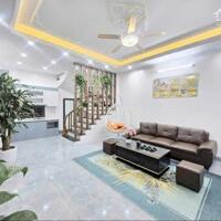  SIÊU PHẨM NHÀ PHỐ 43m² – 4.8 TỶ – LỆ MẬT, VIỆT HƯNG, LONG BIÊN!