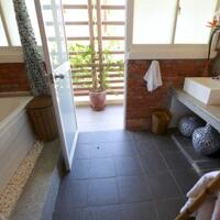 Bán căn villa siêu đẹp view sông Hội An - Không gian Vườn rộng hơn 1000m - Kinh doanh khai thác dòng tiền cực hiệu quả