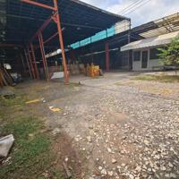 Cho Thuê Xưởng Bà Điểm Hóc Môn. Dt: 1000m Giá: 60tr Xe Container 24/24