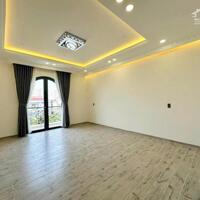 Bán gấp nhà HXH 7m, An Phú Tây, Bình Chánh, DT: 117m2/2,5ty, sổ riêng, nhà 1 sẹc, 1trệt 2lầu