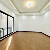 HIẾM  NHÀ ĐẸP NGÔ GIA TỰ - LONG BIÊN 30m2 x MT 6m, SẴN DÒNG TIỀN - Ô TÔ ĐỖ CỔNG  4.7 TỈ