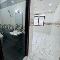  7,3 TỶ - DT : 5 X 20M - 4 TẦNG - 8 PHÒNG - ĐƯỜNG THÔNG KINH DOANH - MÃ LÒ - BÌNH TÂN