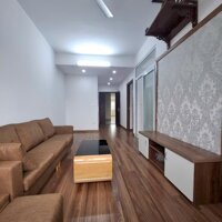 Cho thuê căn hộ tại Việt Hưng CC3 65m2 2 ngủ 2wc 8 triệu