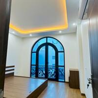 Cho thuê nhà full đồ làm văn phòng , kinh doanh , chuyên gia ở ...tại TĐC cây Đa ,Văn Cao , Hải Phòng