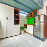 Căn hộ Duplex ban công Full nội thất gần chợ Hoàng Hoa Thám, Tân Bình