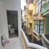Bán nhà Thịnh Quang gần phố  ngõ thông , dân xây nhà đẹp lô góc  2 thoáng ô tô đỗ 52m giá 12 tỷ .